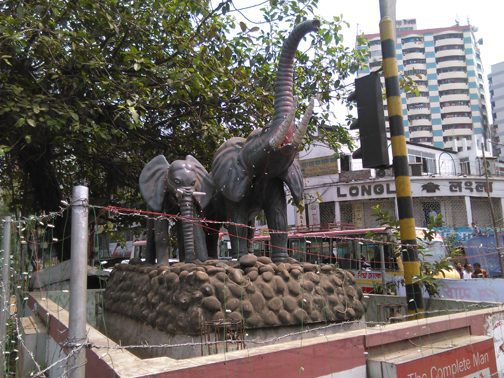 the-elephant-3